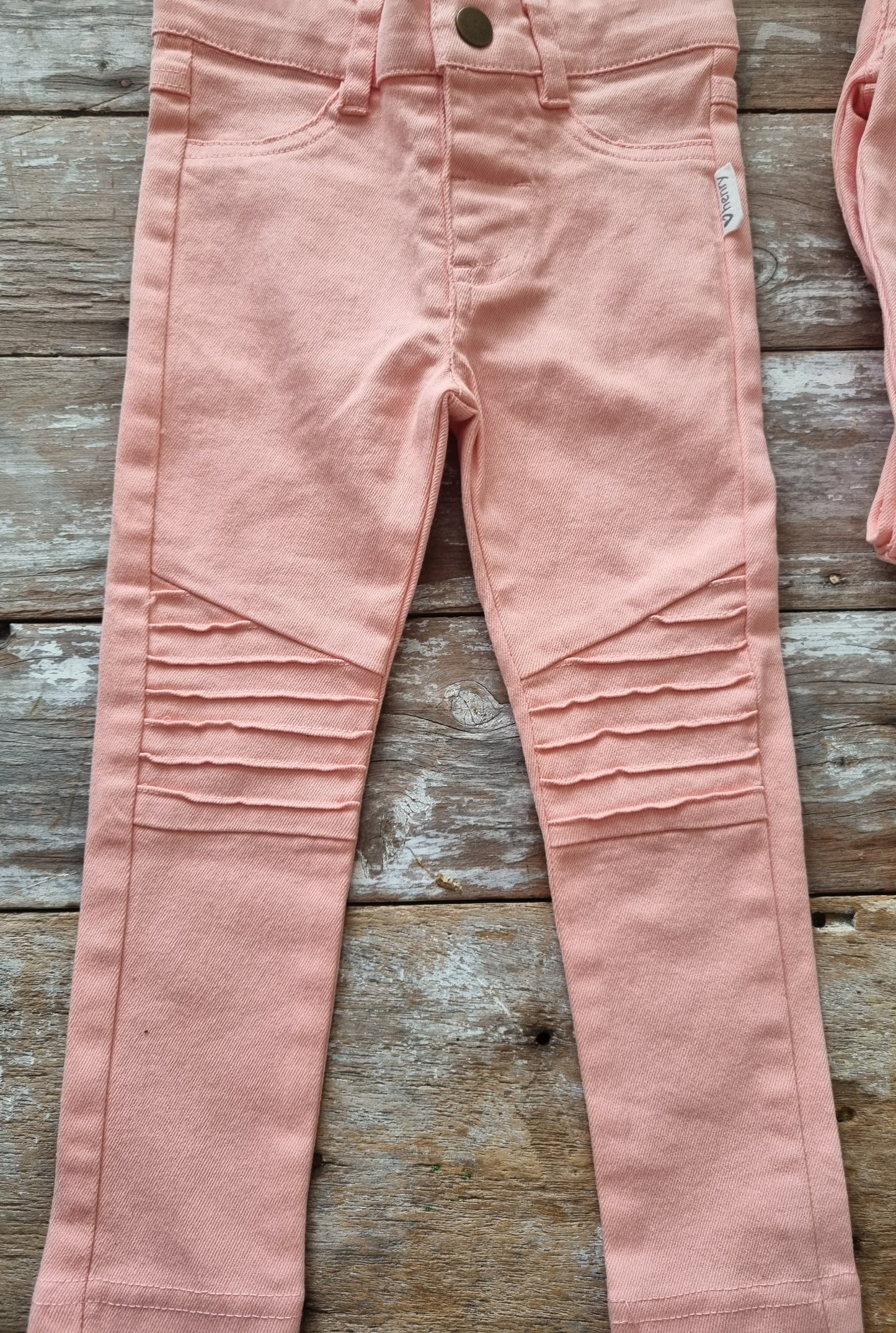 Jean with Pintuck Detail | Love Henry