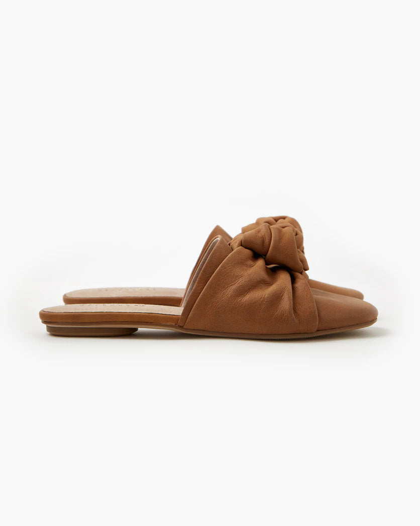 Robin Mule - Tan | Walnut